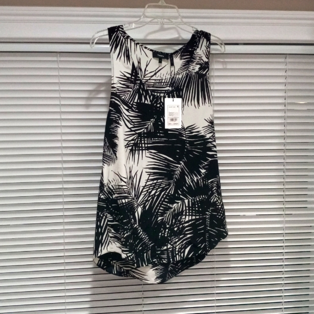 NwT theory racer back top sz L